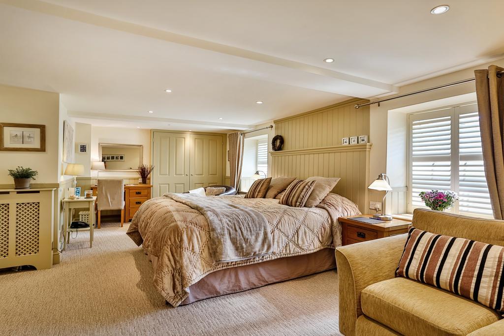 The Coach House Brecon Hotel ภายนอก รูปภาพ